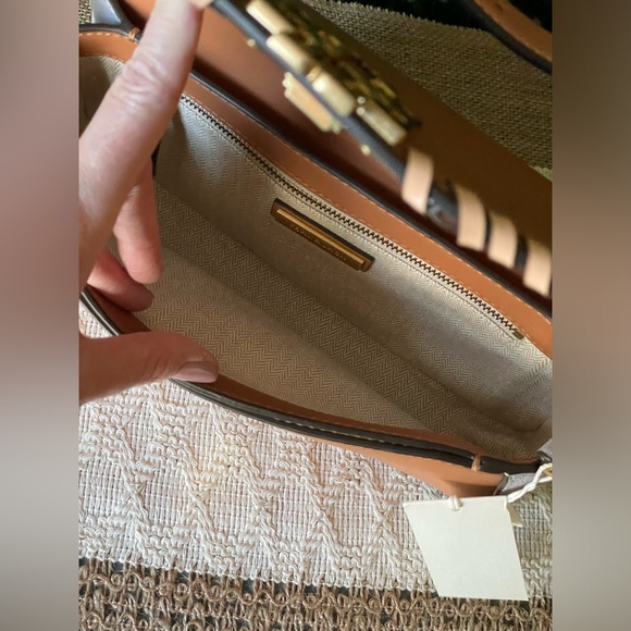 Authentic Tory Burch Britten Mixed Material Shoulder Bag Acorn Suede & Leather. - Picture 7 of 10